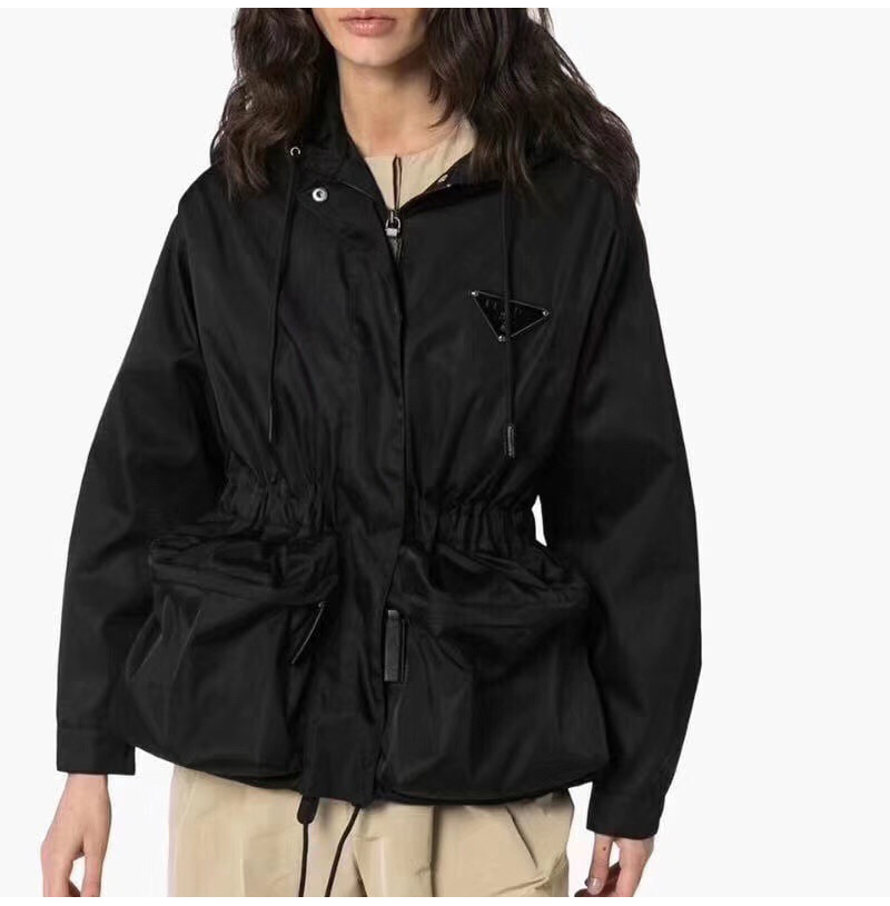 PRADA-032403 프라다 26년 신상 카고 스타일 점퍼 블랙 여성용